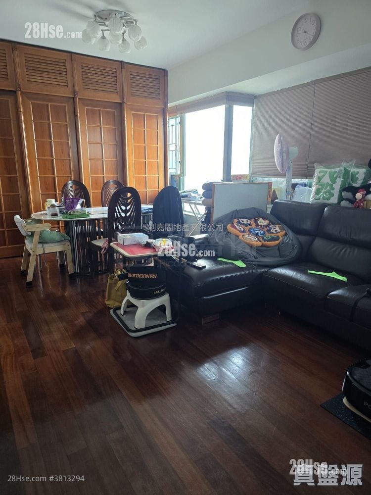 Sky Horizon Sell 3 Bedrooms 998 ft²