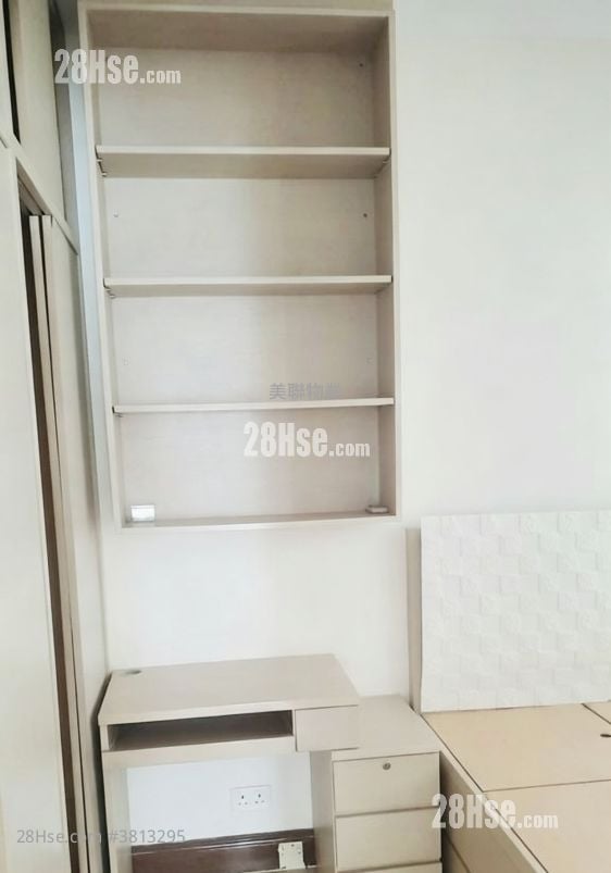 The Capitol Sell 3 Bedrooms , 2 Bathrooms 680 ft²