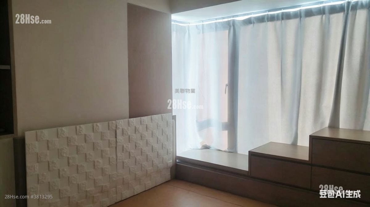 The Capitol Sell 3 Bedrooms , 2 Bathrooms 680 ft²