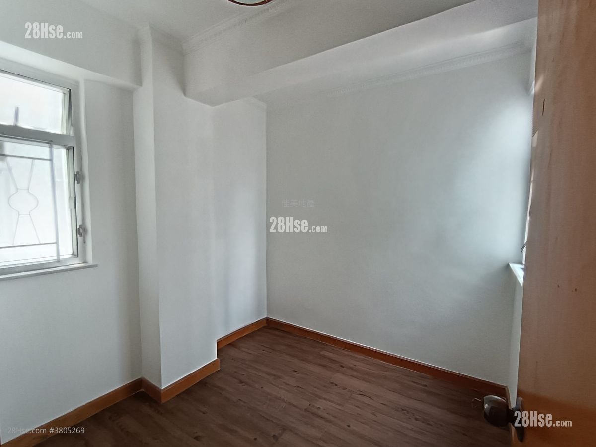 伟恒昌新村 售盘 2 房 , 1 浴室 419 平方尺