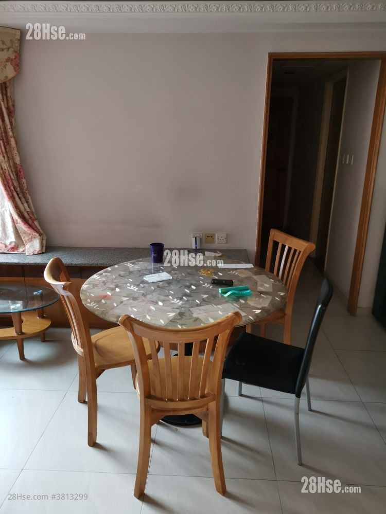 嘉湖山庄 售盘 3 房 , 2 浴室 635 平方尺