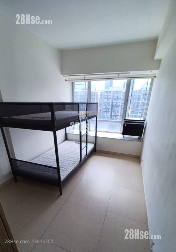 丽港城 售盘 3 房 , 2 浴室 687 平方尺