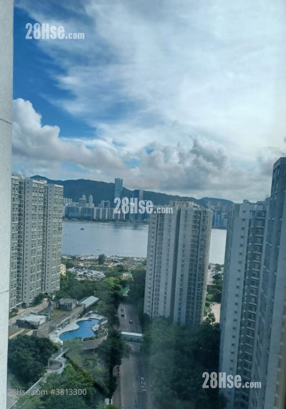 丽港城 售盘 3 房 , 2 浴室 687 平方尺