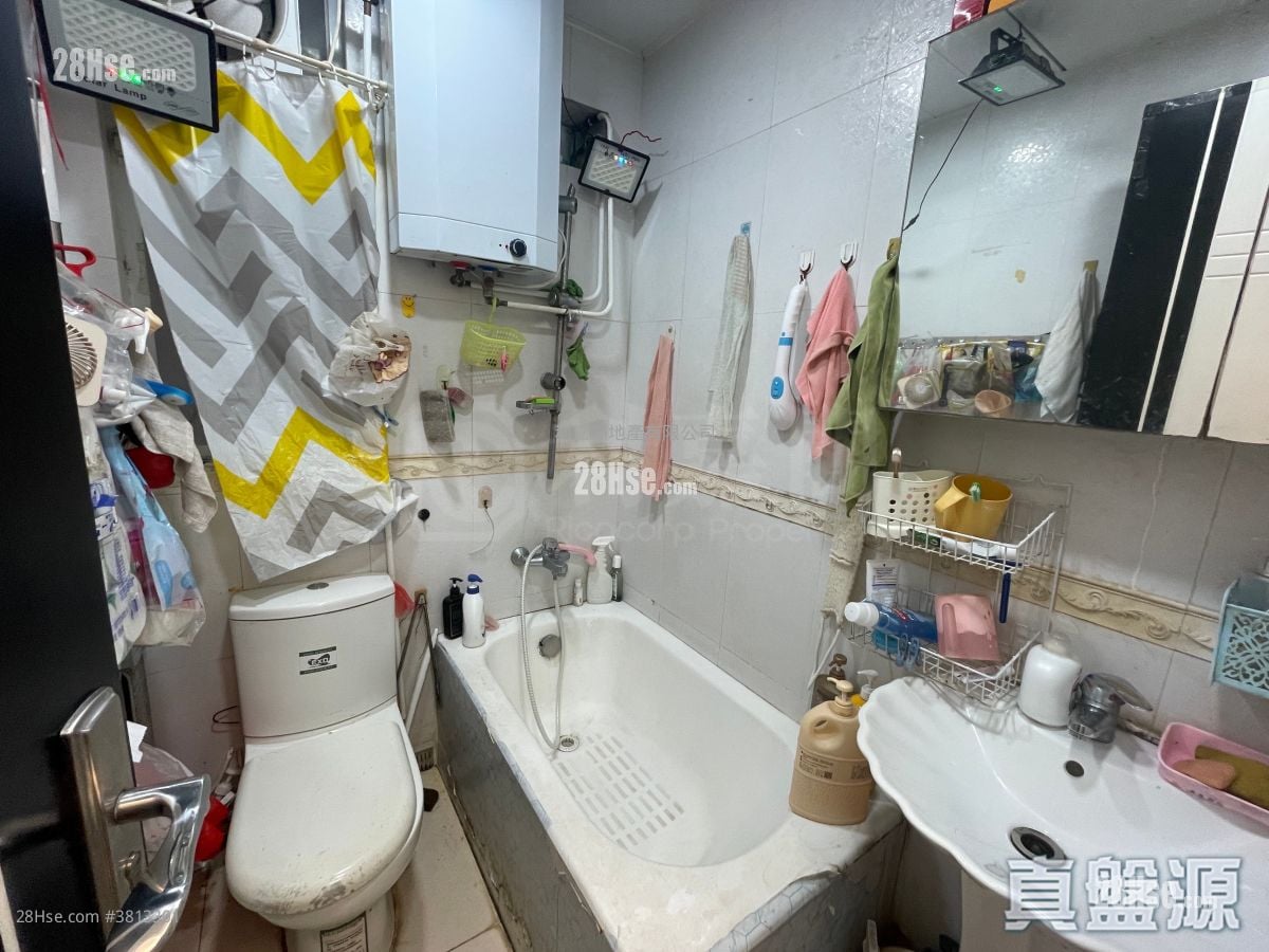 胡日皆大厦 售盘 3 房 356 平方尺