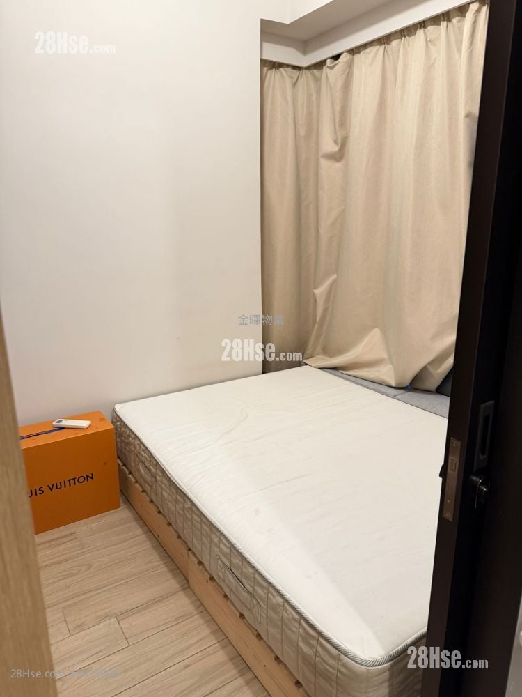 Cetus Square Mile Rental 1 Bedroom , 1 Bathroom 278 ft²