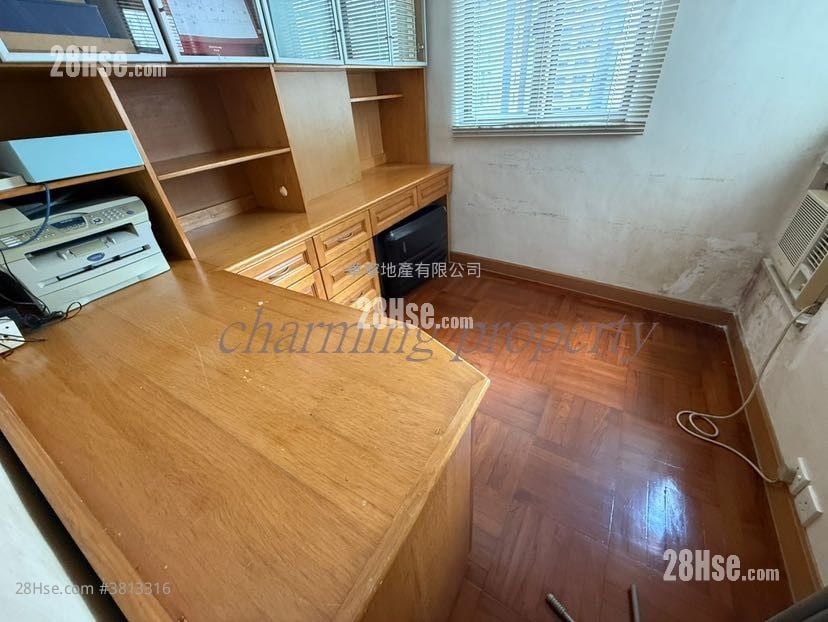 樹德大廈 售盤 3 房 , 1 浴室 519 平方呎