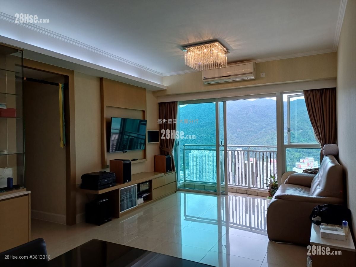 名城 售盘 4 房 , 2 浴室 1,039 平方尺