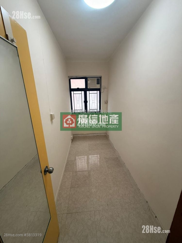 Chung Ying Building Rental 2 Bedrooms , 1 Bathroom 400 ft²