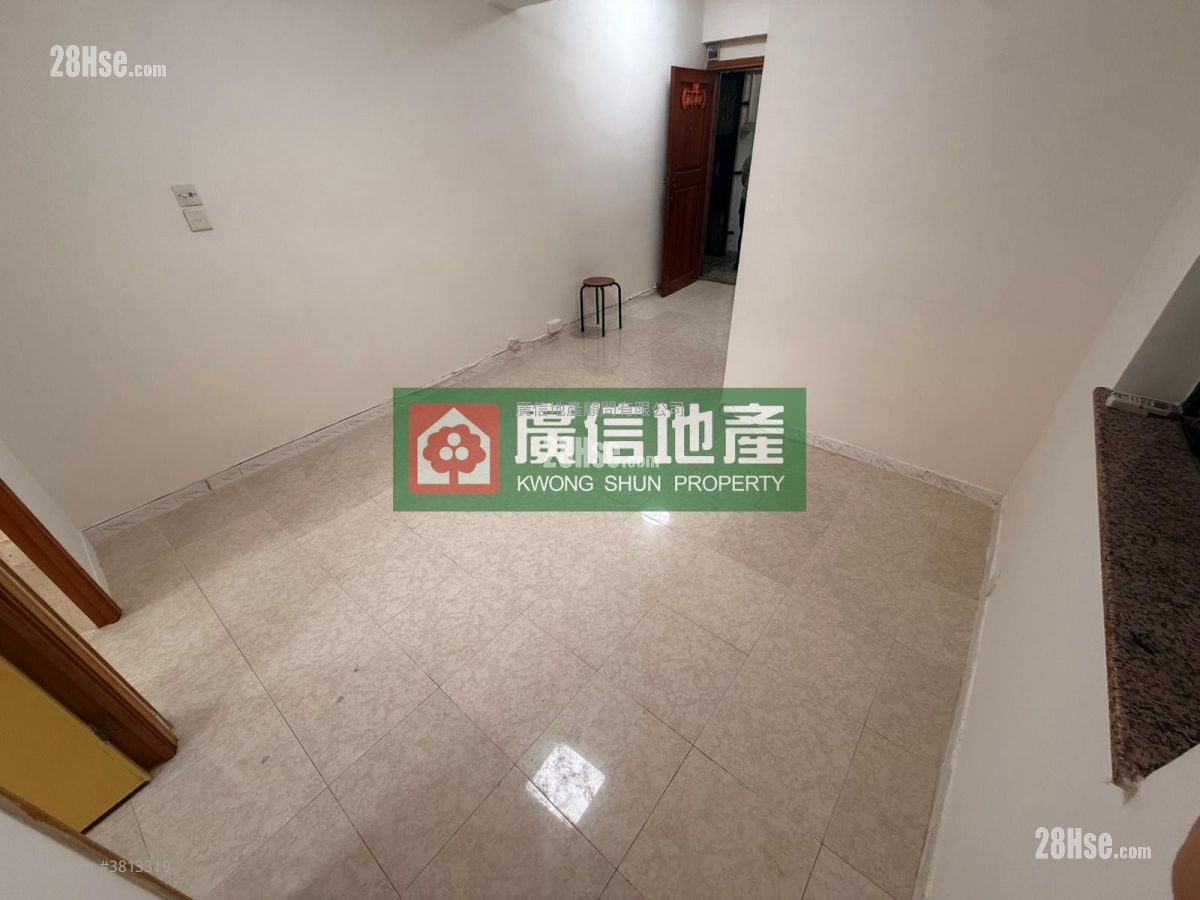 Chung Ying Building Rental 2 Bedrooms , 1 Bathroom 400 ft²