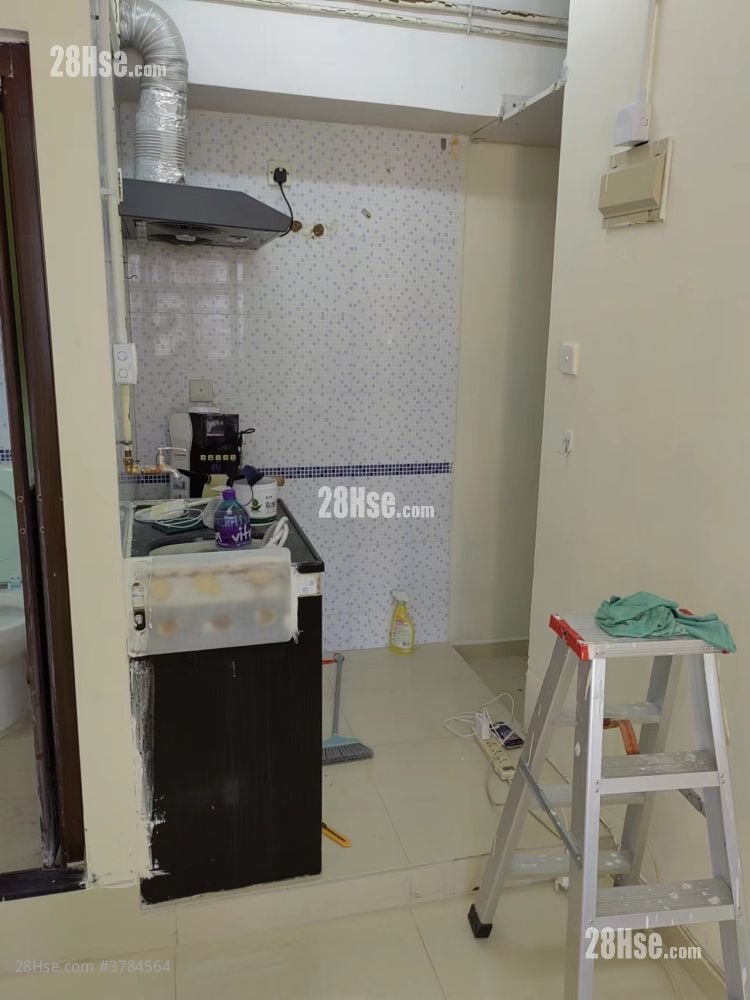 凯旋楼 租盘 1 房 , 1 浴室 180 平方尺