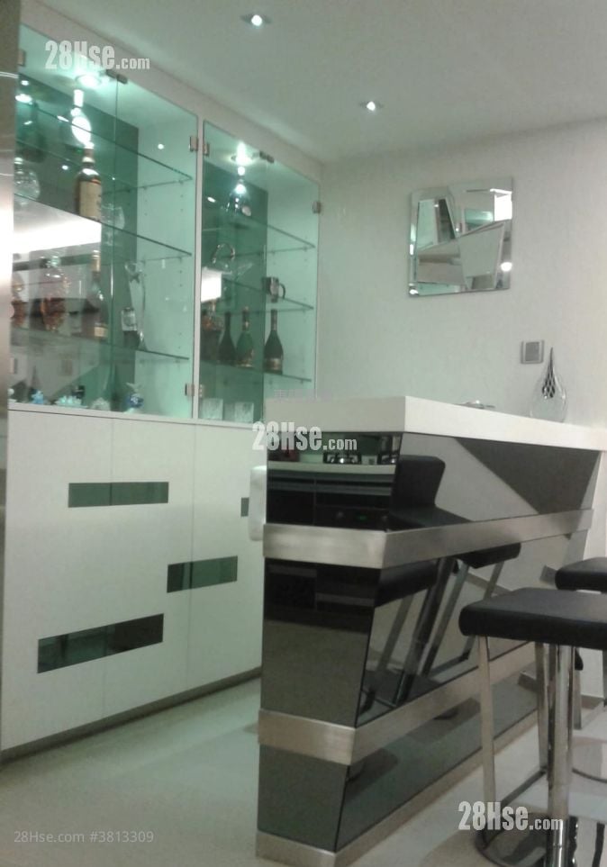 City Garden Sell 3 Bedrooms , 2 Bathrooms 1,207 ft²