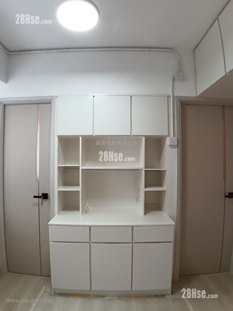 Wing Ning Building Rental 2 Bedrooms , 1 Bathroom