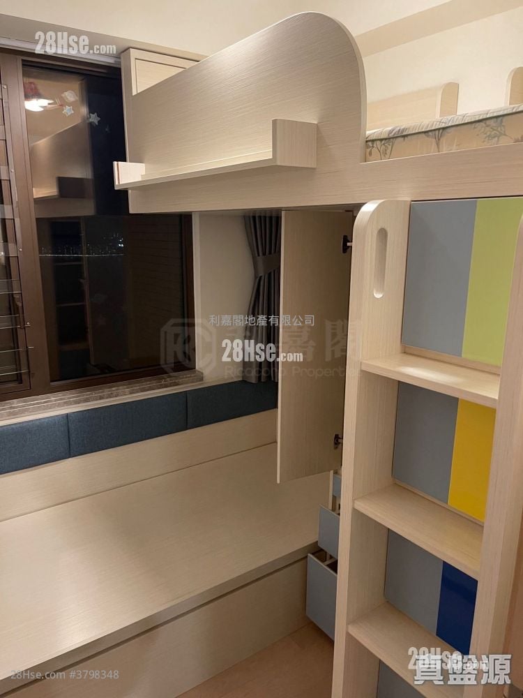 LP6 售盘 3 房 , 2 浴室 638 平方尺