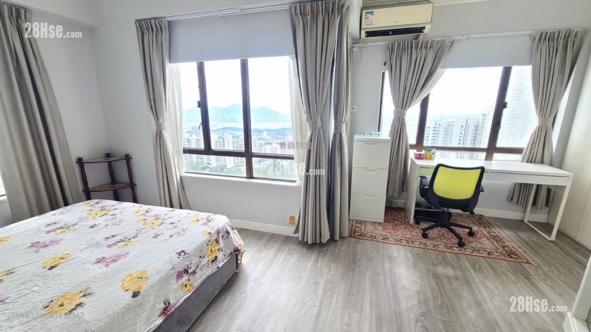 华景山庄 售盘 2 房 , 2 浴室 783 平方尺