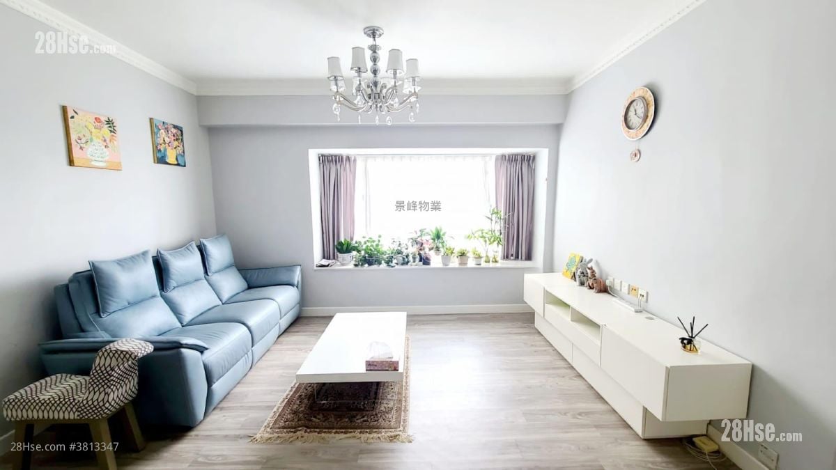 华景山庄 售盘 2 房 , 2 浴室 783 平方尺