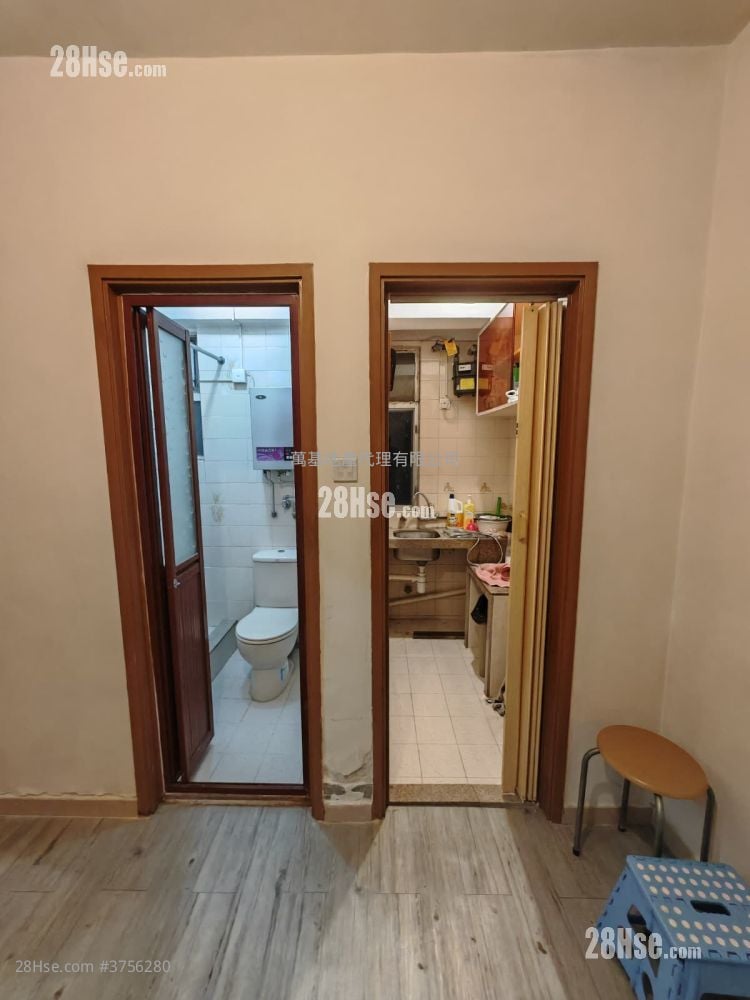 Yiu Fai Mansion Rental 2 Bedrooms , 1 Bathroom 229 ft²