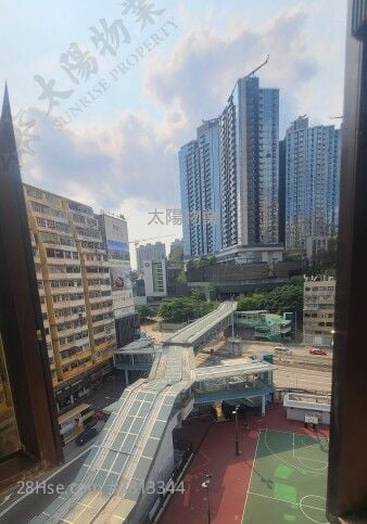 Lok Do Building Rental 2 Bedrooms 437 ft²