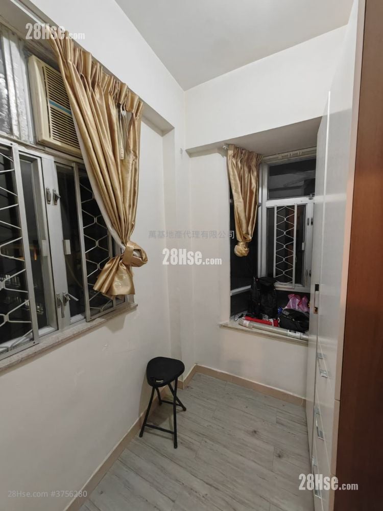 Yiu Fai Mansion Rental 2 Bedrooms , 1 Bathroom 229 ft²