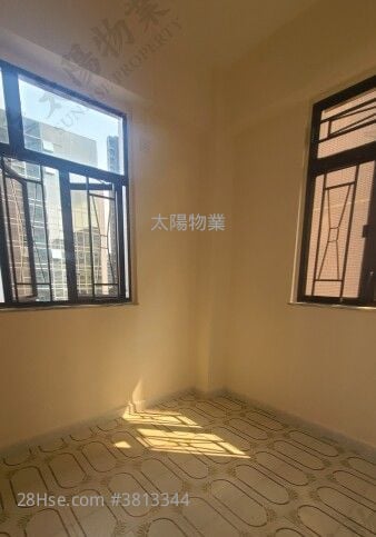 Lok Do Building Rental 2 Bedrooms 437 ft²