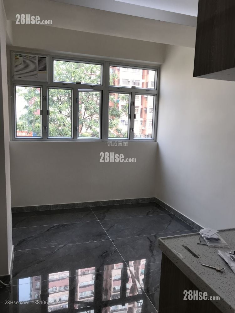 仁愛街48號 Rental Studio , 1 Bathroom 130 ft²