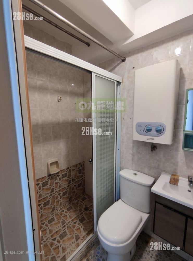 Wing Wah Mansion Rental 2 Bedrooms , 1 Bathroom 313 ft²