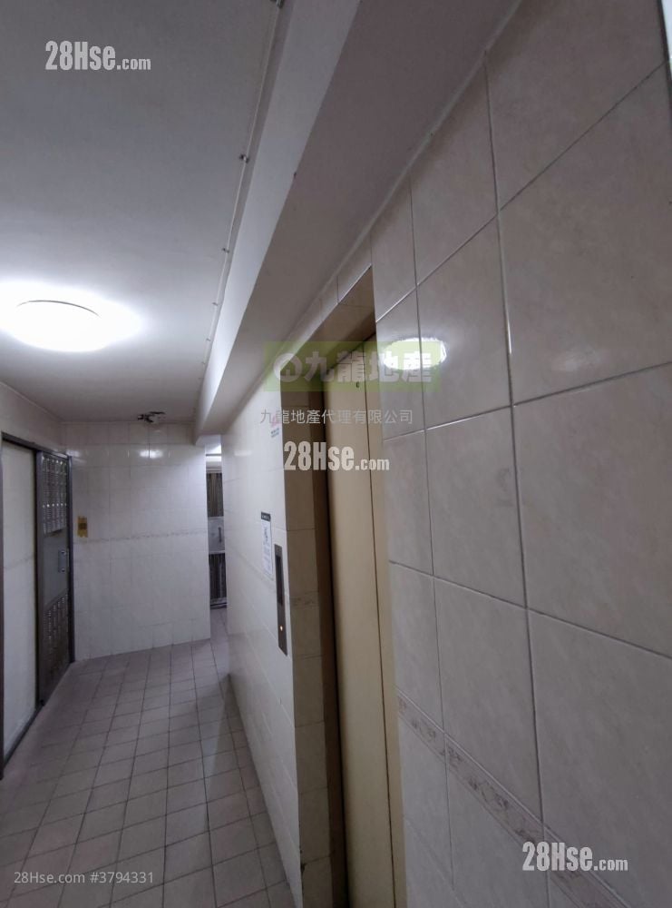 Wing Wah Mansion Rental 2 Bedrooms , 1 Bathroom 313 ft²