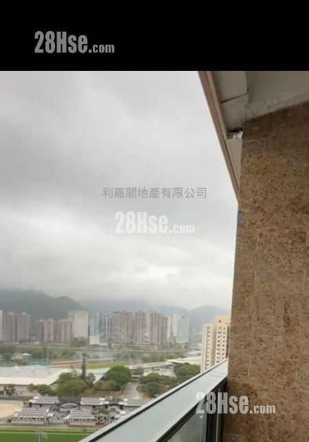 御龙山 售盘 4 房 , 2 浴室 1,444 平方尺