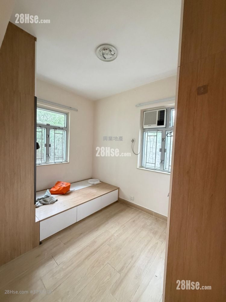 康丽园 租盘 2 房 , 1 浴室 440 平方尺