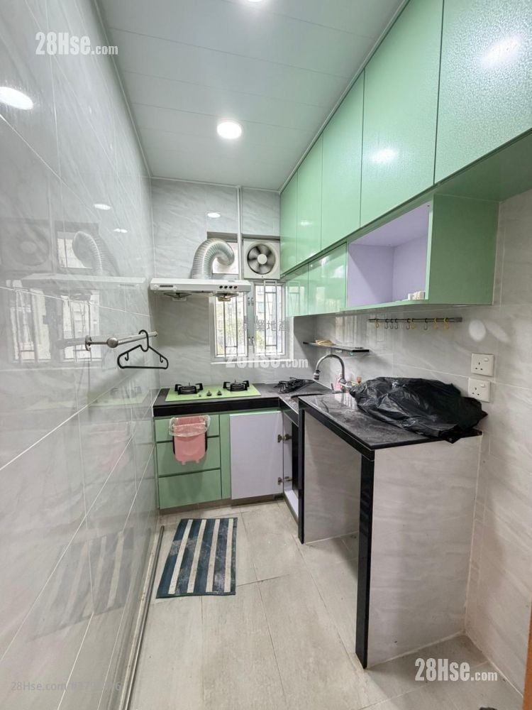 康丽园 租盘 2 房 , 1 浴室 440 平方尺