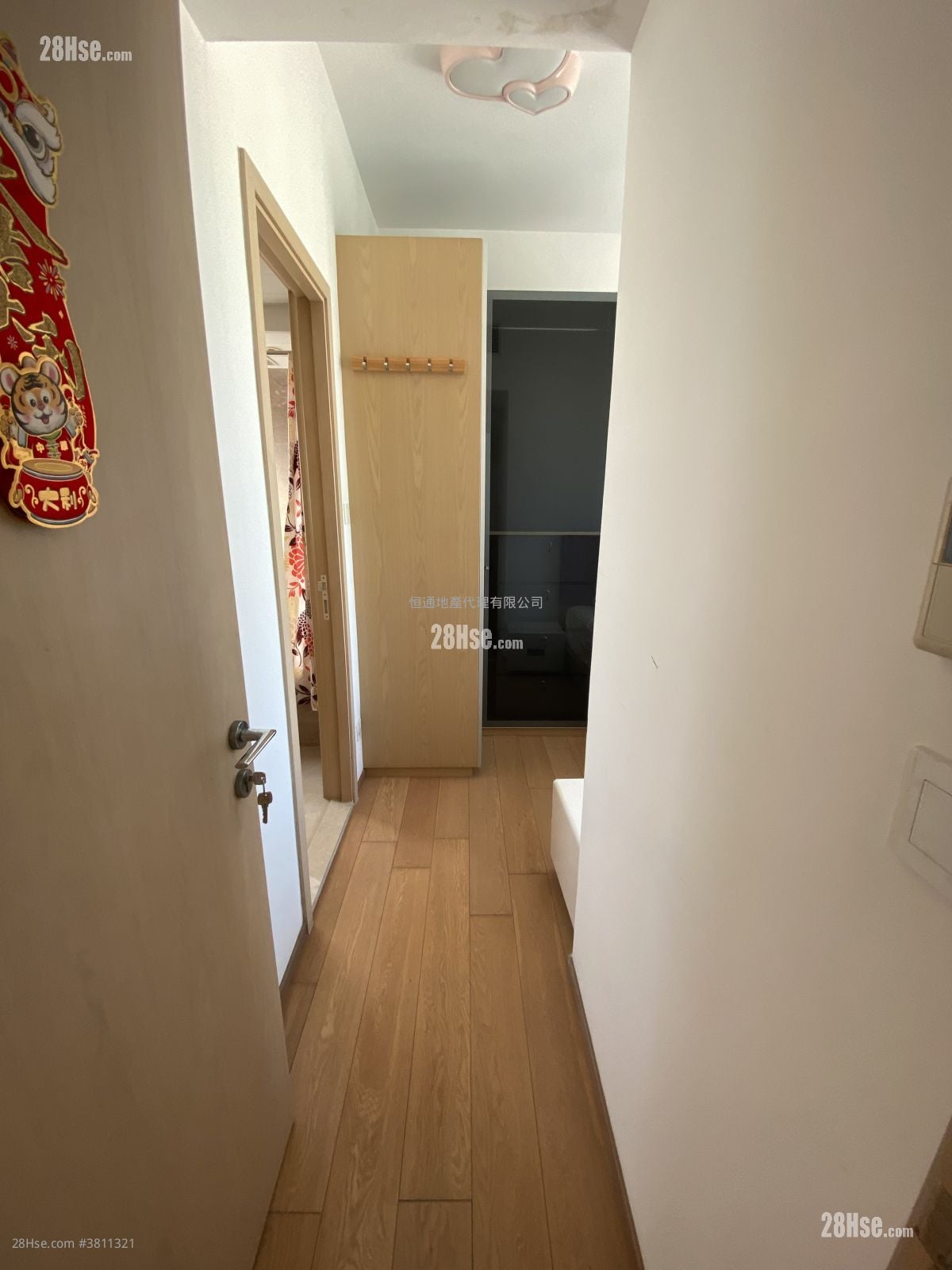 晓峯 租盘 3 房 , 2 浴室 694 平方尺