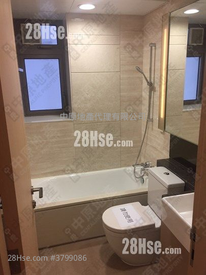 Parc City Rental 1 Bedroom , 1 Bathroom 469 ft²