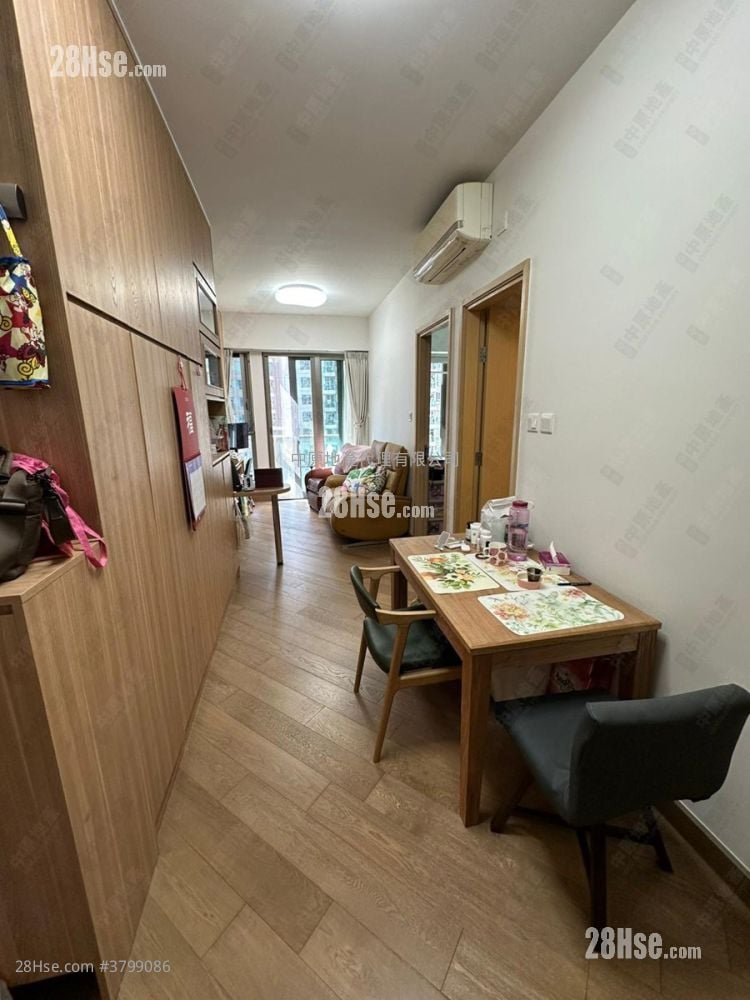 Parc City Rental 1 Bedroom , 1 Bathroom 469 ft²