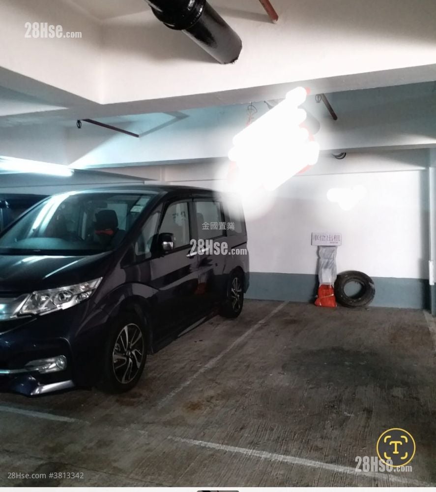 好安楼 售盘 4 房 , 2 浴室 753 平方尺