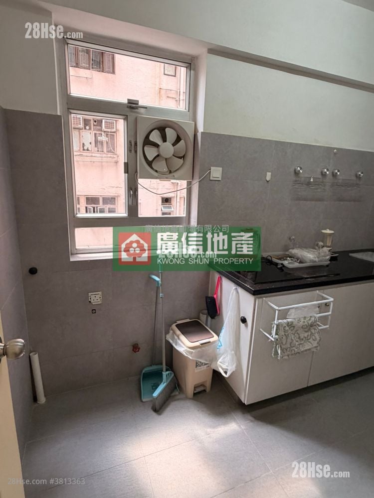 康僑大廈 售盤 2 房 , 1 浴室 654 平方呎