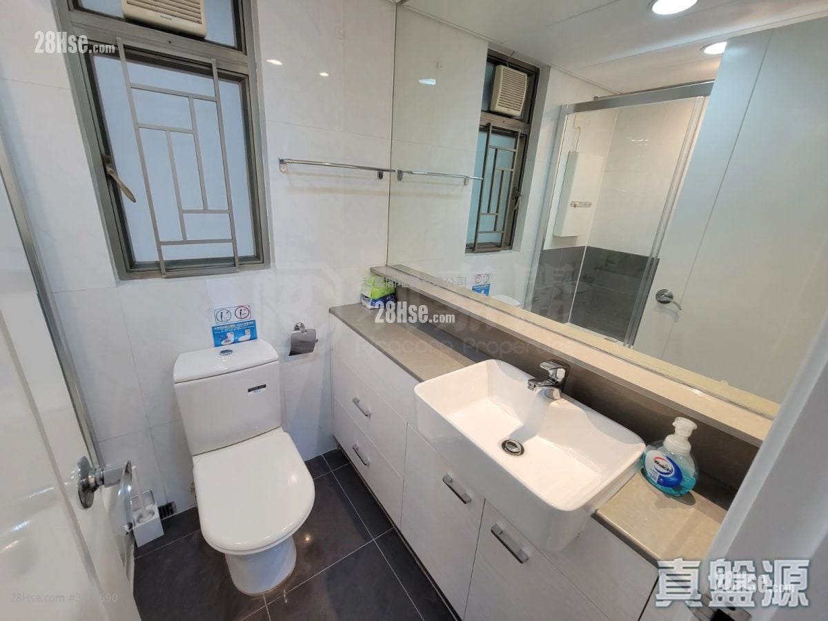 Tseung Kwan O Plaza Rental 3 Bedrooms , 2 Bathrooms 761 ft²
