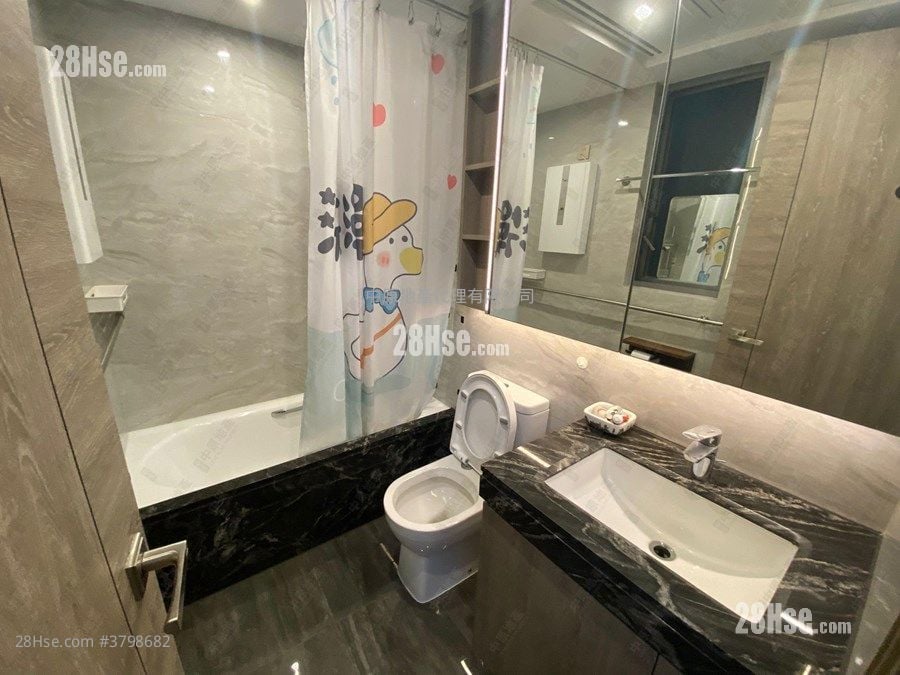 Aurora Rental 3 Bedrooms , 2 Bathrooms 644 ft²