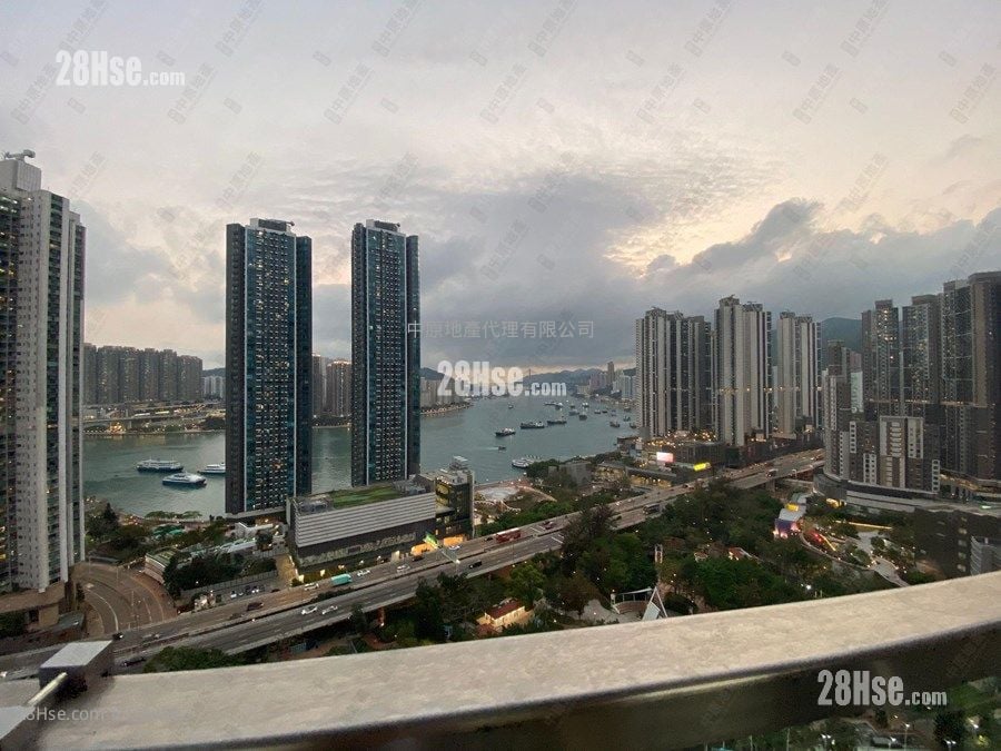 Aurora Rental 3 Bedrooms , 2 Bathrooms 644 ft²