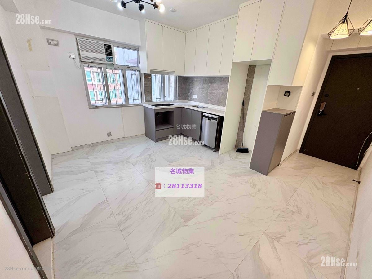 Jade Court Sell 1 Bedroom , 1 Bathroom 313 ft²