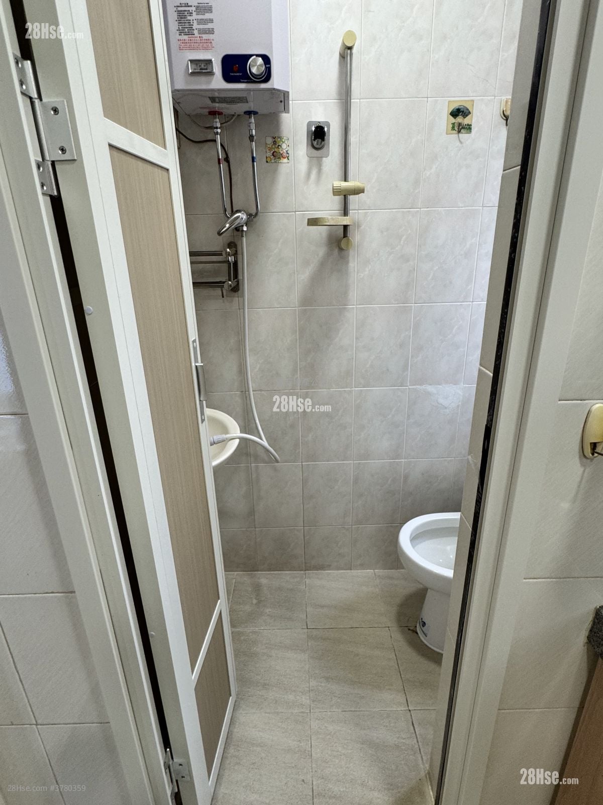 群星大厦 租盘 2 房 , 1 浴室 316 平方尺