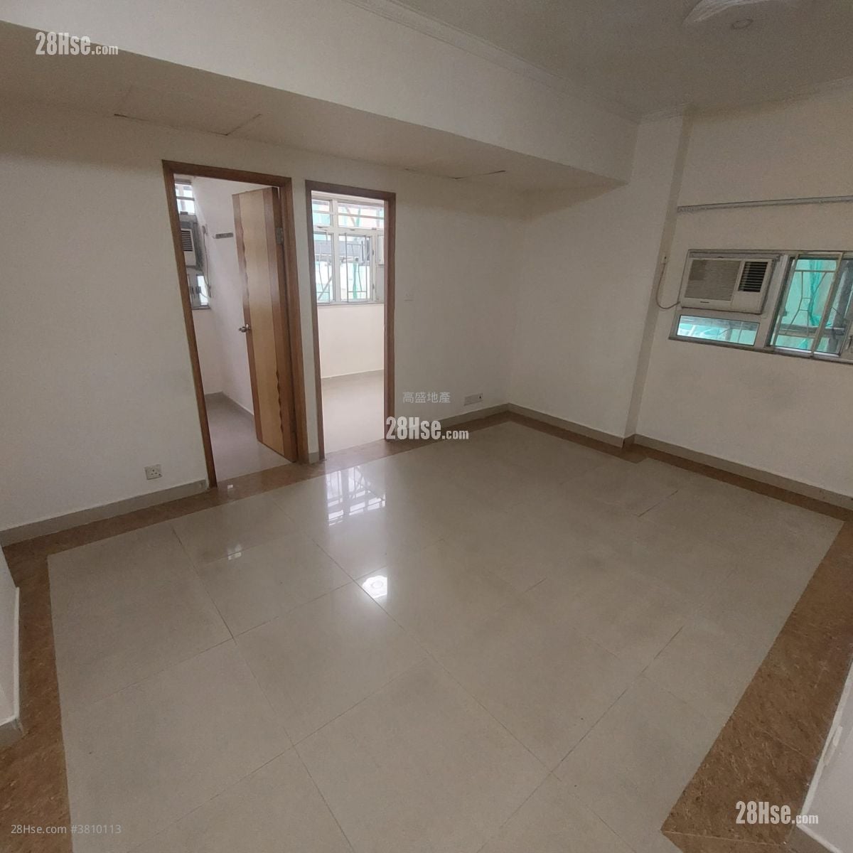 Wing On Building Rental 3 Bedrooms , 1 Bathroom 520 ft²