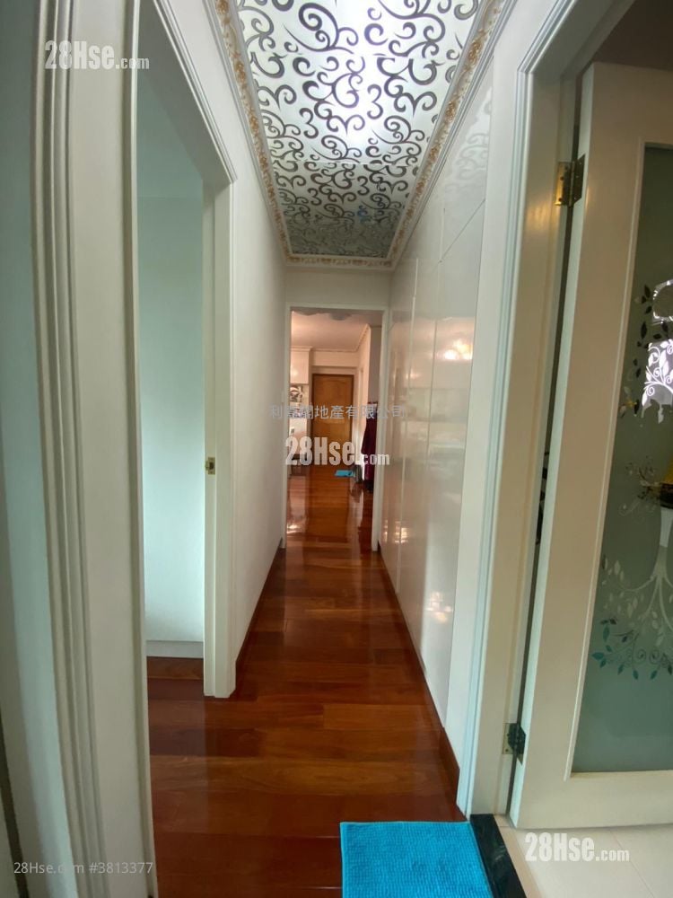 The Panorama Sell 3 Bedrooms , 2 Bathrooms 716 ft²