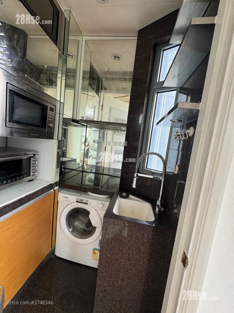 Maison Rose Rental 1 Bedroom , 1 Bathroom 272 ft²