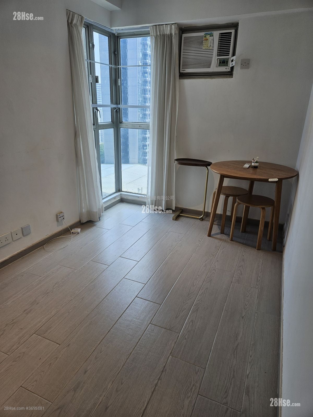 佳景閣 租盤 2 房 , 1 浴室 330 平方呎