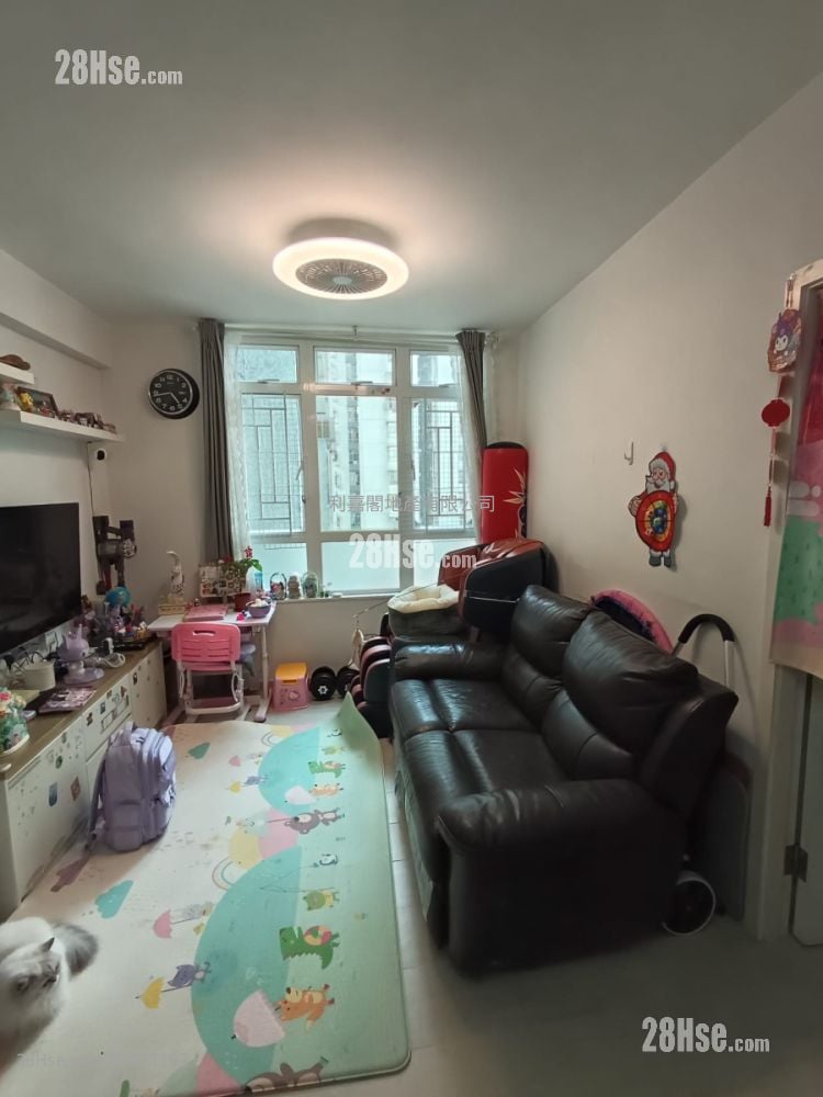 Belvedere Garden Sell 3 Bedrooms 572 ft²