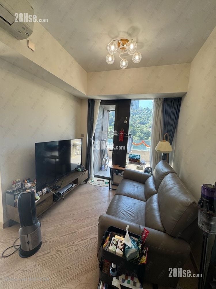 The Arles Sell 2 Bedrooms 475 ft²