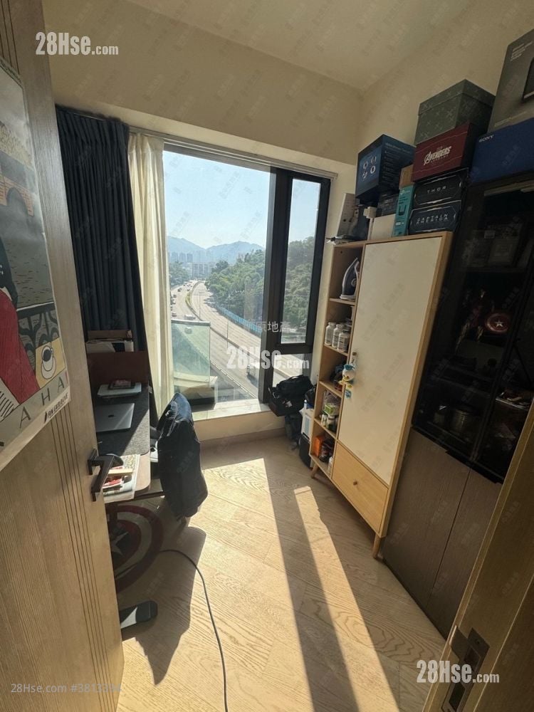 The Arles Sell 2 Bedrooms 475 ft²