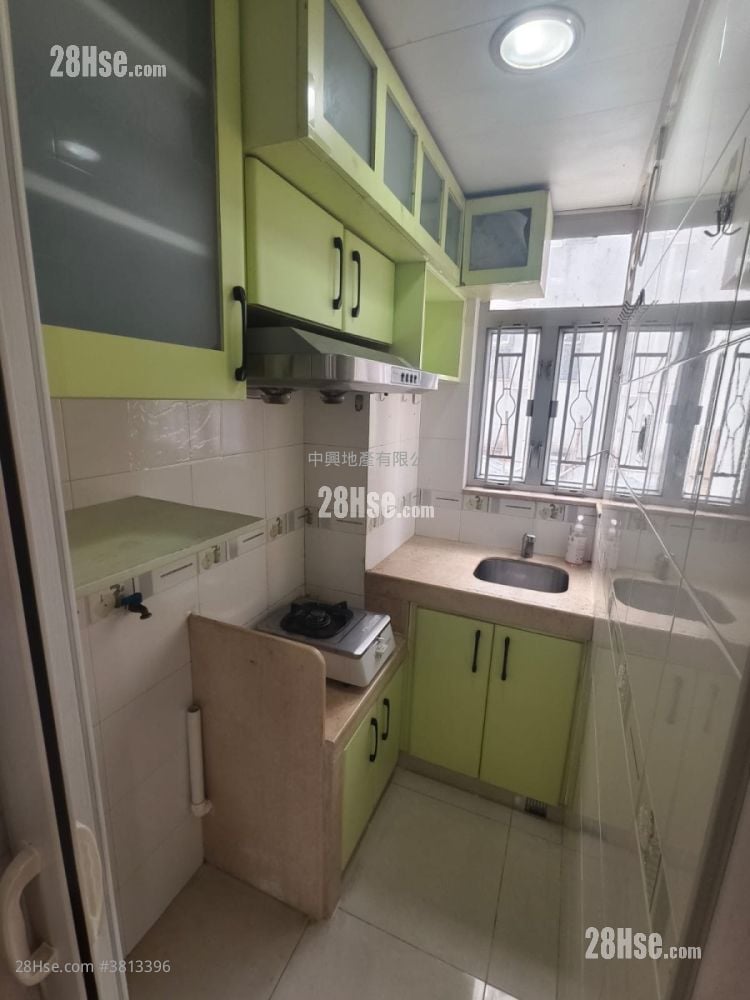 宝华大厦 租盘 1 房 , 1 浴室 211 平方尺