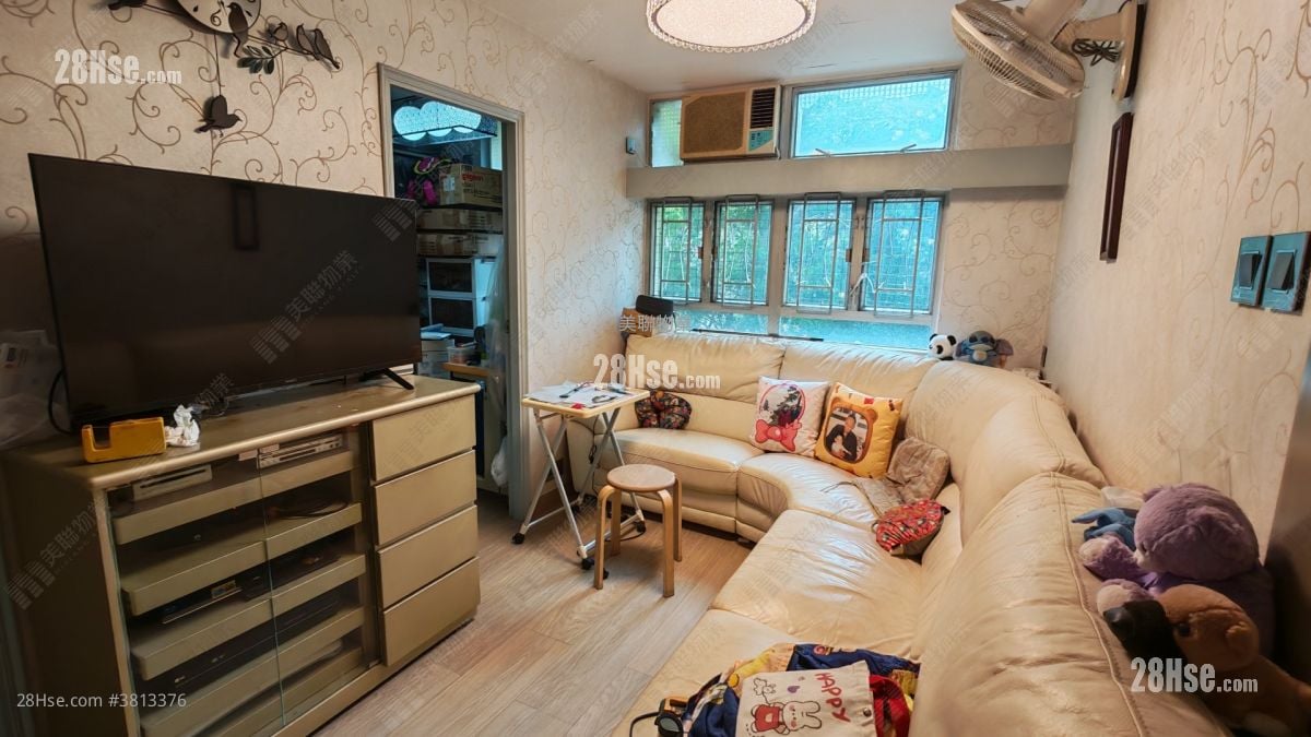 彩蒲苑 售盘 2 房 438 平方尺