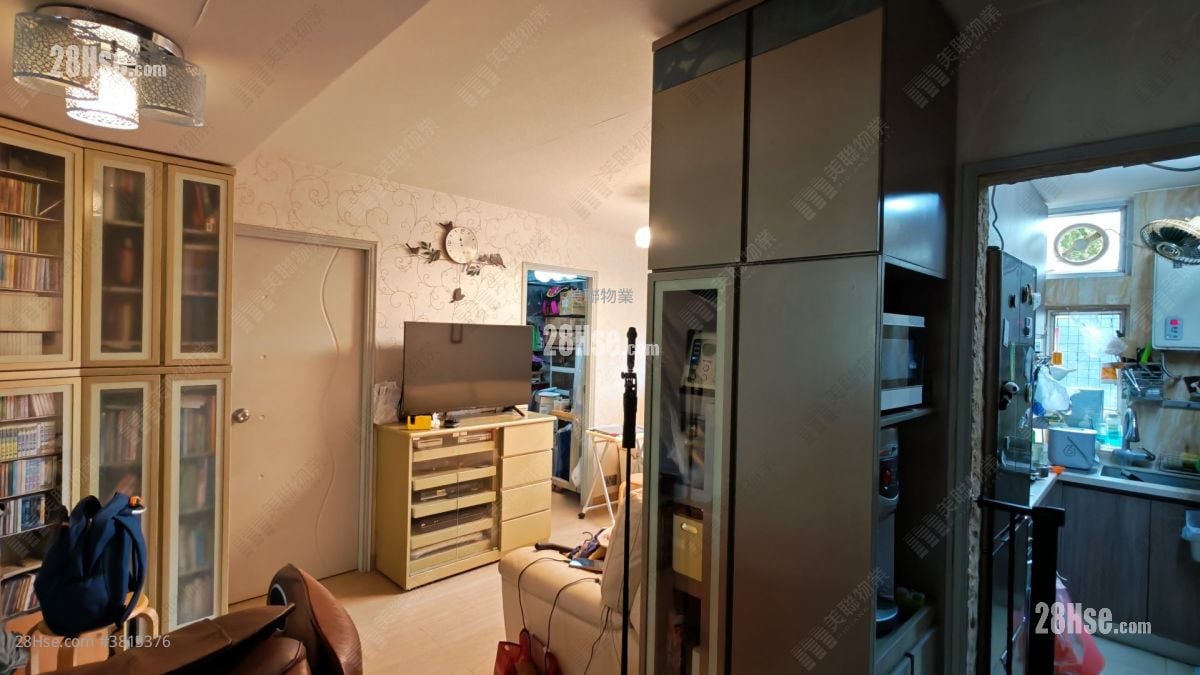 彩蒲苑 售盘 2 房 438 平方尺