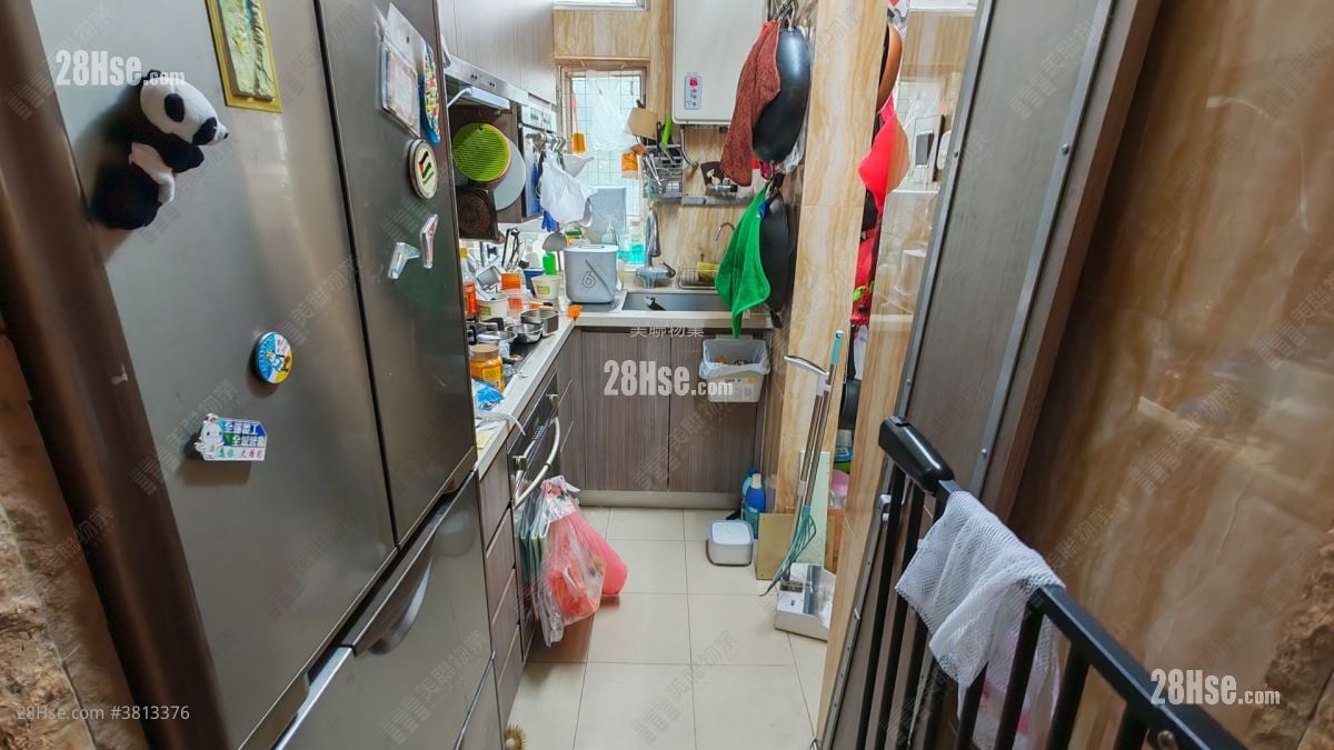 彩蒲苑 售盘 2 房 438 平方尺